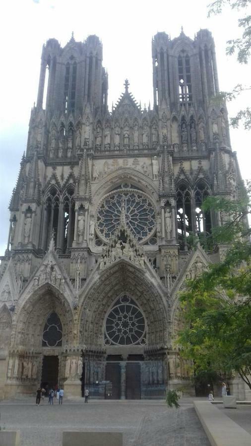 Апартаменты Reims La Romaine Экстерьер фото